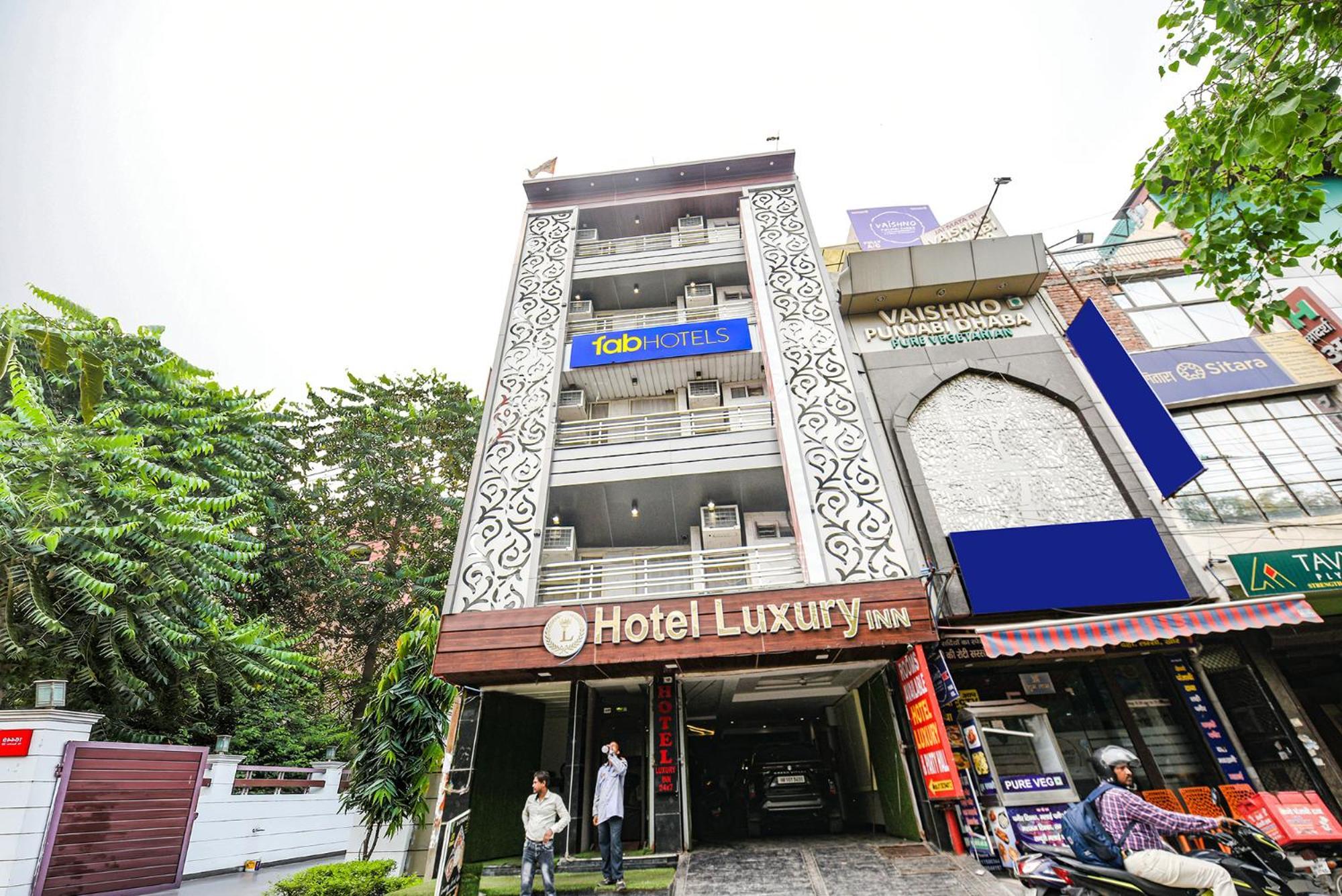 Fabhotel Luxury Inn Near Adarsh Nagar Metro Delhi  Eksteriør billede
